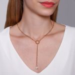 Colar-curto-com-pingente-oval-vazado-e-zirconia-cristal-