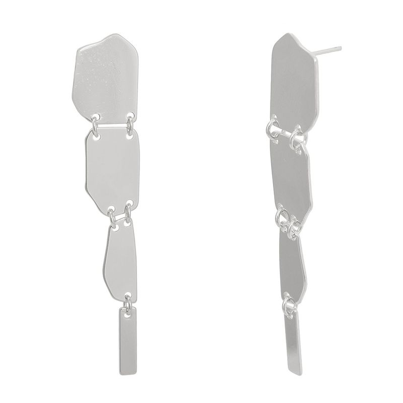 Brinco-estilizado-com-chapas