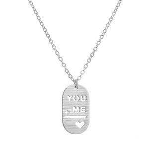 Colar casual Y-O-U + M-E = L-O-V-E