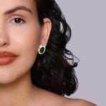 Brinco-oval-esmaltado-multicolorido