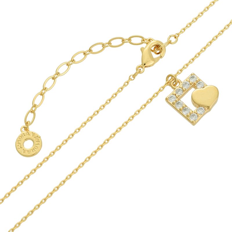 Colar-de-coracao-com-base-em-zirconia