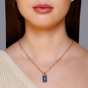 Colar com Plaquinha Esmaltada