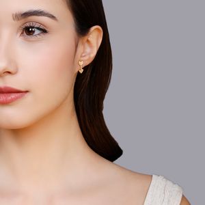 Brinco de Coração e Flecha em Zircônia