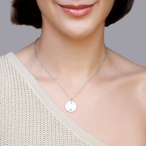 Colar com medalha de proteção