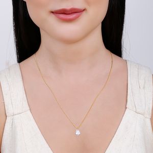 Colar com Pingente Gota