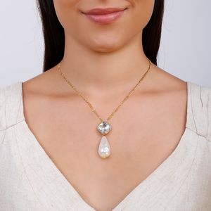 Colar com Pingente de Strass