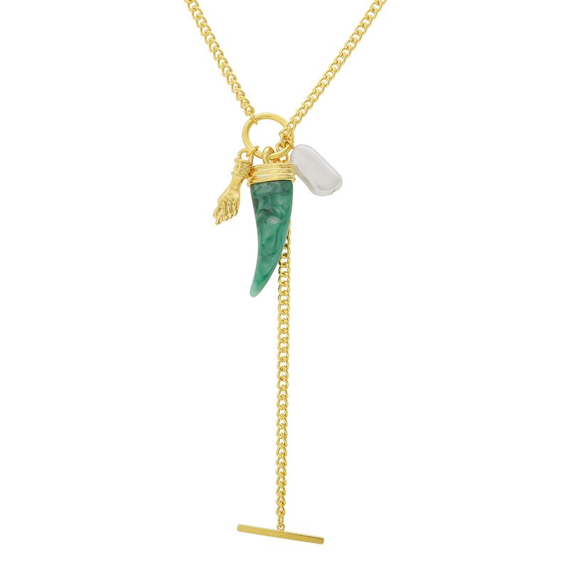 Colar-com-amuletos-