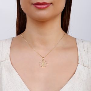 Colar com Pingente de Nossa Senhora das Graças