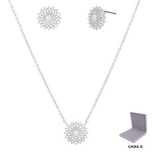 Conjunto com Flores