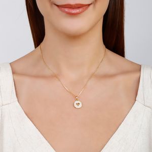 Colar com Pingente de Coração