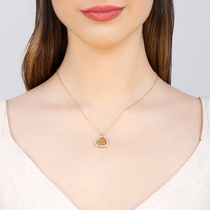 Colar com Pingente de Coração