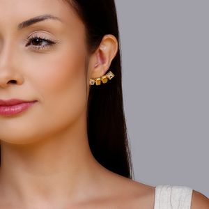 Ear Cuff Liso em Cristal