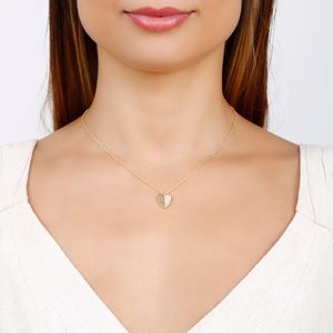 Colar com Pingente de Coração