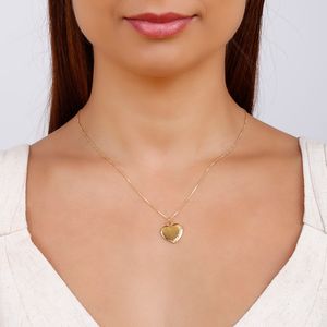 Colar com Pingente de Coração