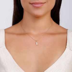 Colar com Pingente de "Filha"