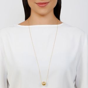 Colar com Pingente de Esfera