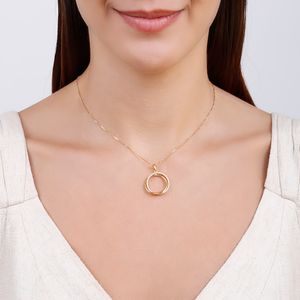 Colar com Pingente de Aros