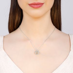 Colar com Pingente de Árvore da Vida