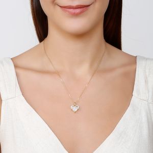 Colar com Pingente de Coração