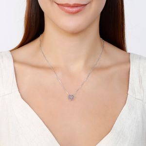 Colar com Pingente de Coração