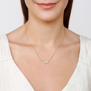 Colar com "Infinitos"