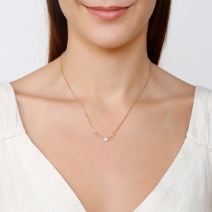 Colar com Detalhe Vazado