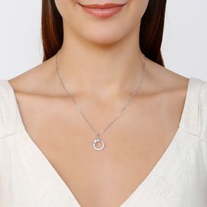 Colar com Pingente Vaazado