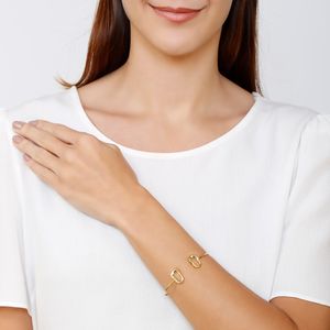 Pulseira com Detalhes Vazados