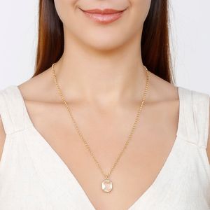 Colar com Pingente de Pedra de Vidro