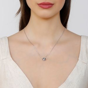 Colar com Pingente de Corações