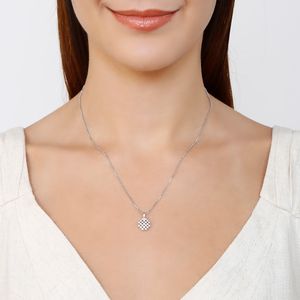 Colar com Pingente em Zircônias