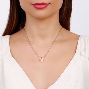 Colar com Pingente de Coração